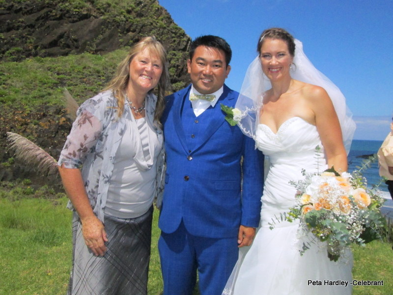 Anoukoun & Emma, Maori Bay, Muriwai