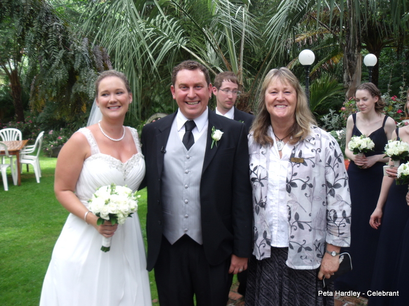 Justine and Scott Peta Hardley Auckland Marriage Celebrant Casabella Kumeu