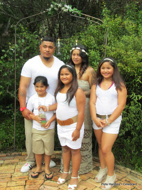 Kial, Dennis & their 3 lovely daughters