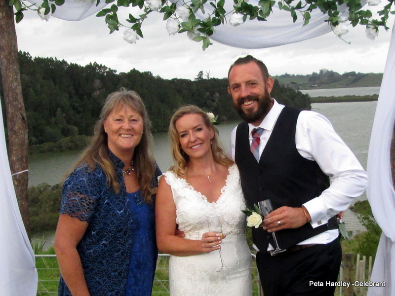 Therese & Jason overlooking Cowan Bay