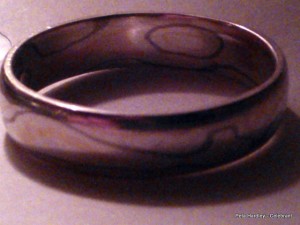 Unique 'woodgrain' ring
